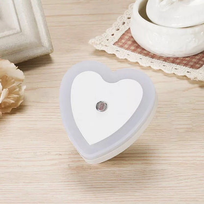 Eguiwyn Night light Heart Shape Plug-in Intelligent Light Sensor Control LED Night Light Lamp For Bedroom V1189-LWWAL-20260325-02809