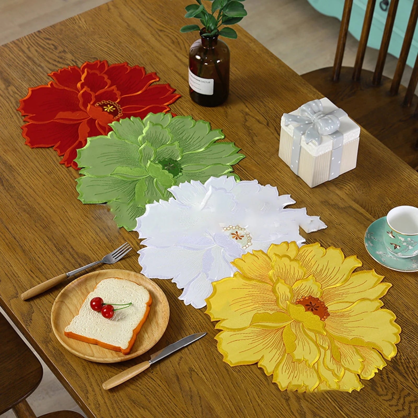 4 Pcs Flower Placemat,3D Flower Placemats,Flower Shape Placemat,Heat-Resistant And Washable Placemat for V1189-LWWAL-20260401-06732