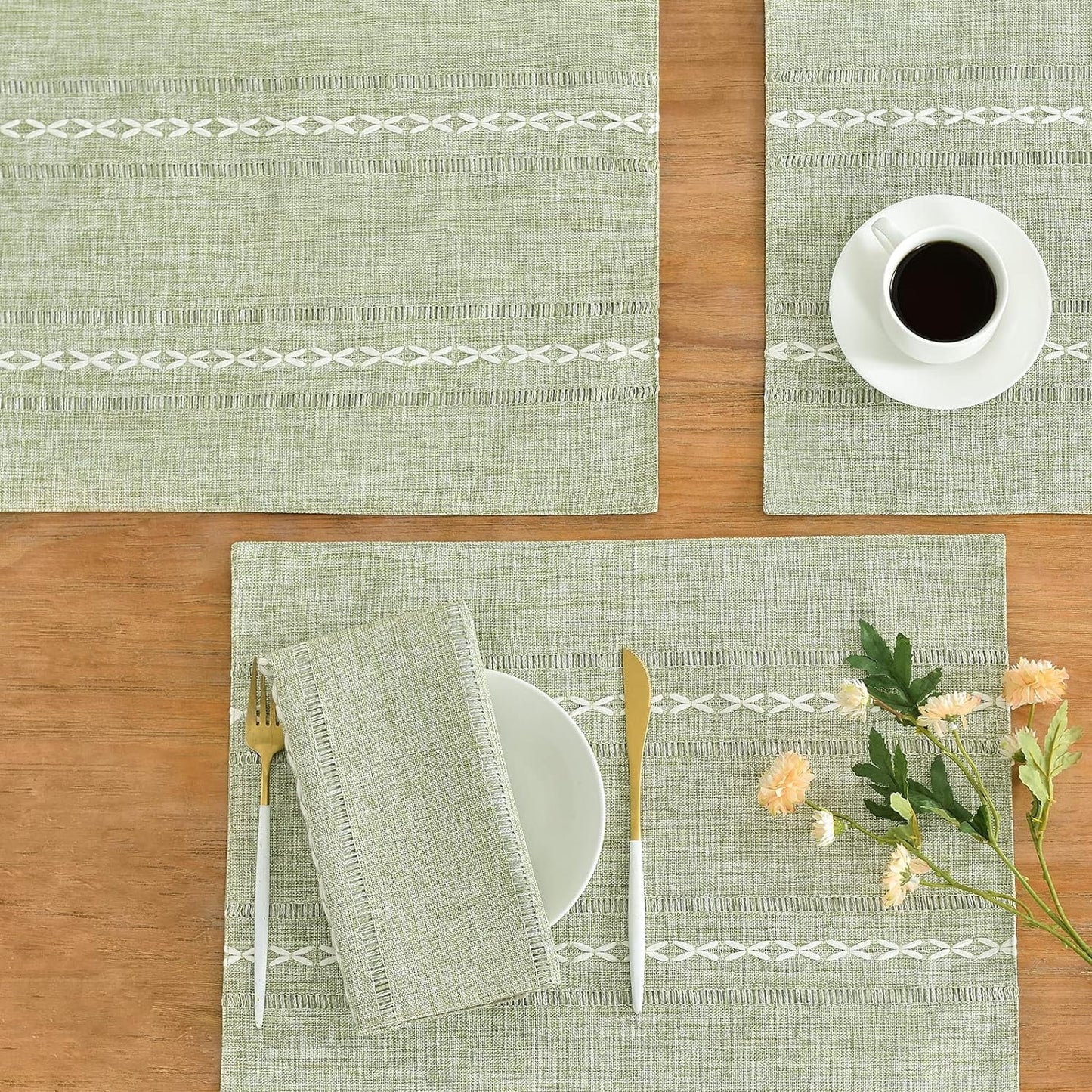Sage Green Placemats Set of 4 - Washable Fabric Table Placemats, 35 x 48 cm V1189-WXFWAL-20260319-00306
