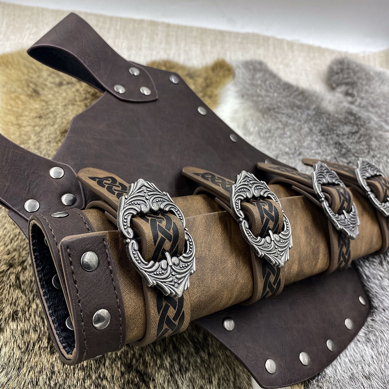 Medieval Faux Leather Sword Frog, Vintage Middle Ages Sword Holster, Mercenary Knight Adjustable Dagger V1192-AZ-W-3122