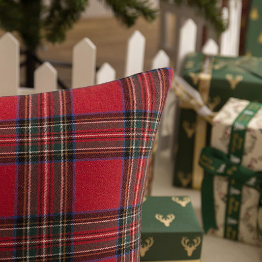 Pack of 2 Christmas Plaid Decorative Throw Pillow Covers Scottish Tartan Cushion Case for Farmhouse Home V1192-AZ-W-3215