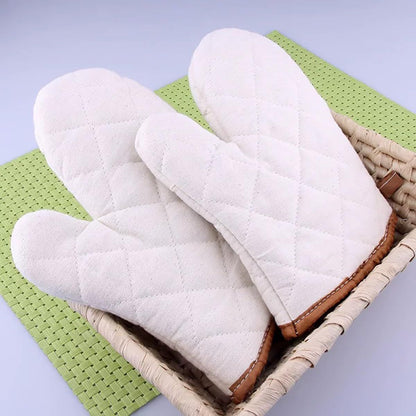 Cotton Oven a pair , High Heat Resistant Microwave Gloves, Kitchen Mitts for Baking,Cooking, BBQ, Small V1192-AZ-W-3539