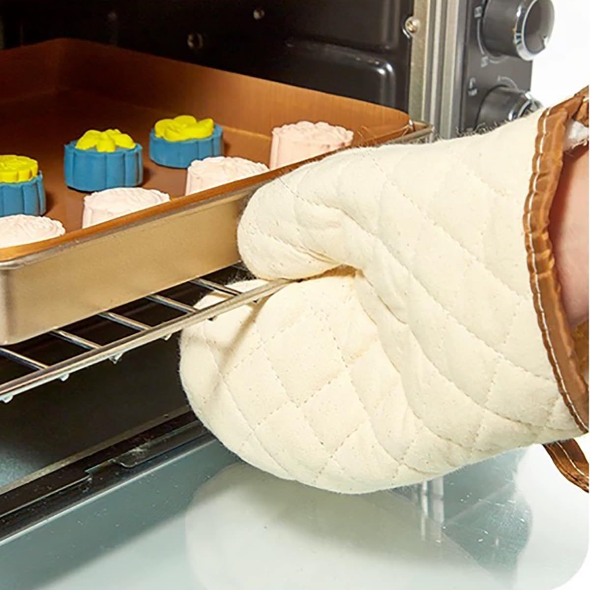 Cotton Oven a pair , High Heat Resistant Microwave Gloves, Kitchen Mitts for Baking,Cooking, BBQ, Small V1192-AZ-W-3539