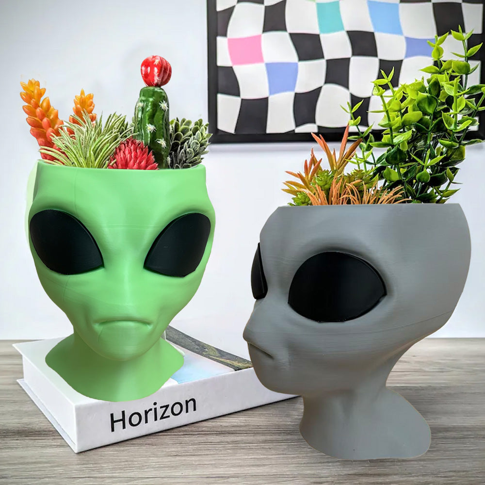 Alien Planter - Alien Bust Plant Pot - Scifi Indoor Planters - Space Indoor Home Decor - Cool Planters - V1195-V3DOY000452GREEN