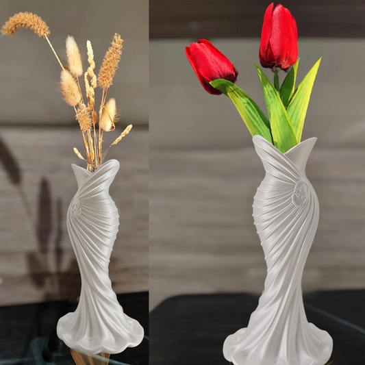 This elegant dress vase combines high-fashion elegance with minimalist home decor. Whether you insert real V1195-V3DYY0269