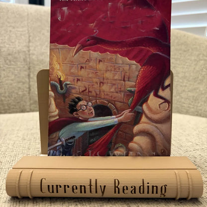 3D printed bookends are both practical and aesthetically pleasing, making them ideal for bookworms, students, V1195-VYY0008