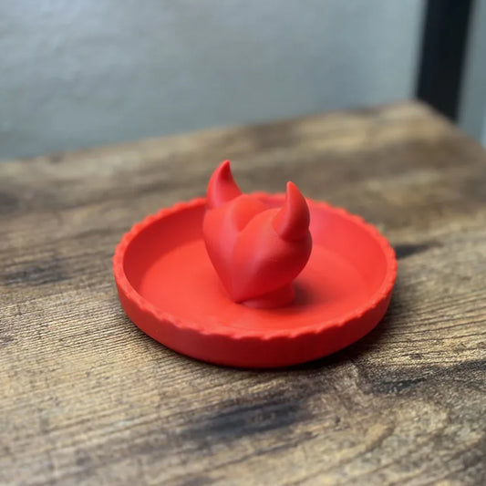 3D-printed devil Valentine's Day ring dish - add a touch of mischief to your Valentine's Day! Red V1195-VYY0032