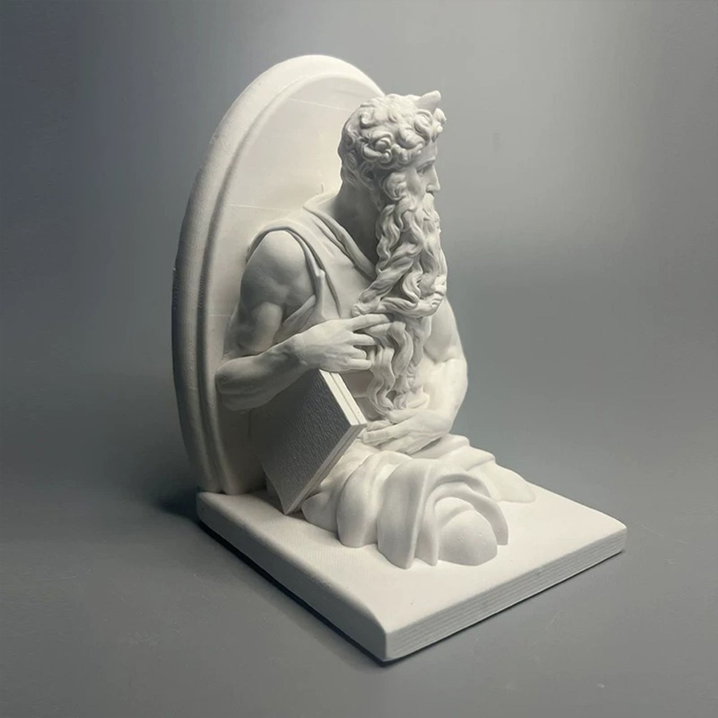 Classic Moses Statue - High-Quality Plaster Sculpture of Prophet Moses with Tablets - Elegant White Art Decor V1199-DT-TB-SG003