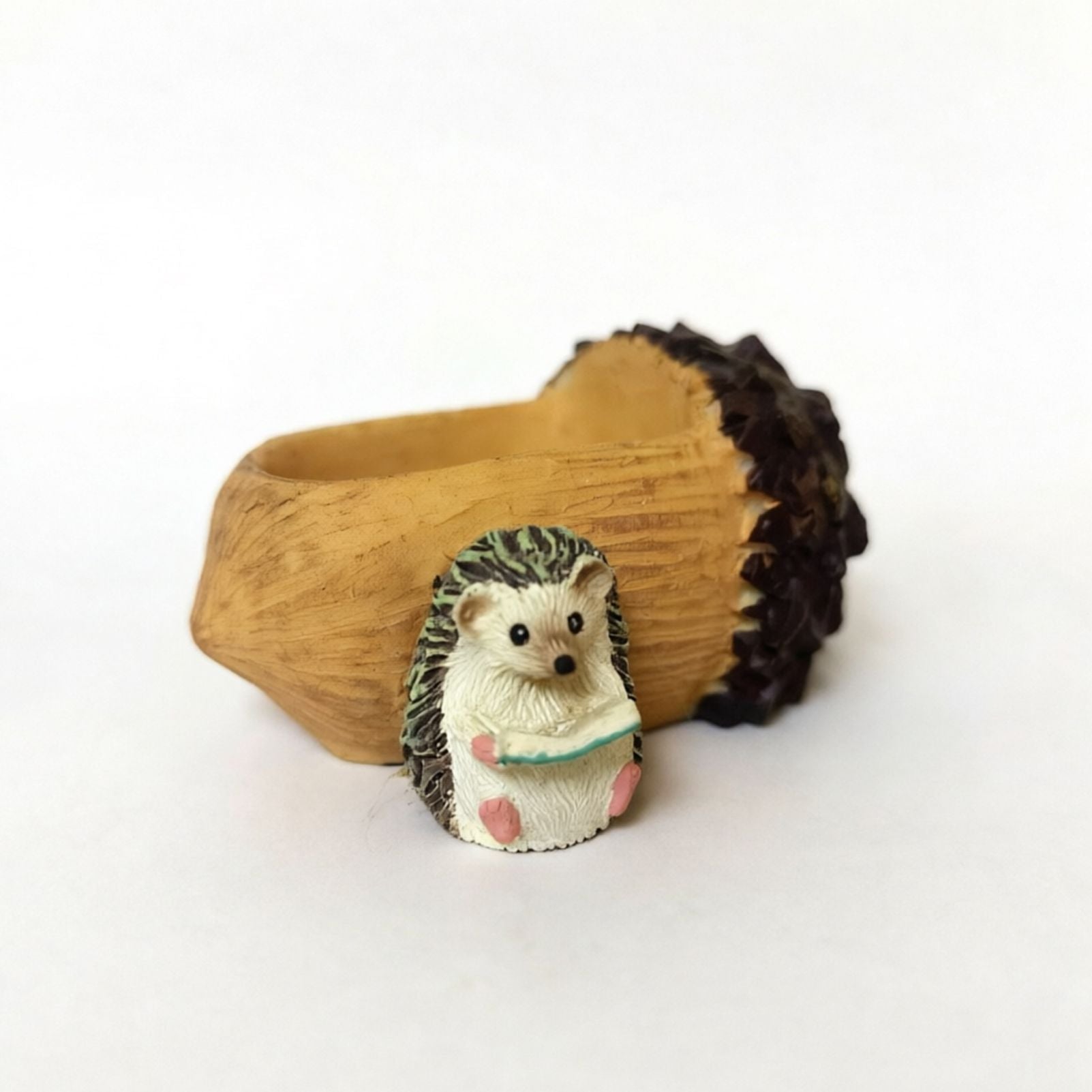 Creative Hedgehog Pinecone Resin Planter, Mini Succulent Pot for Indoor & Outdoor Garden Decor V1199-DT-TB-SZ008