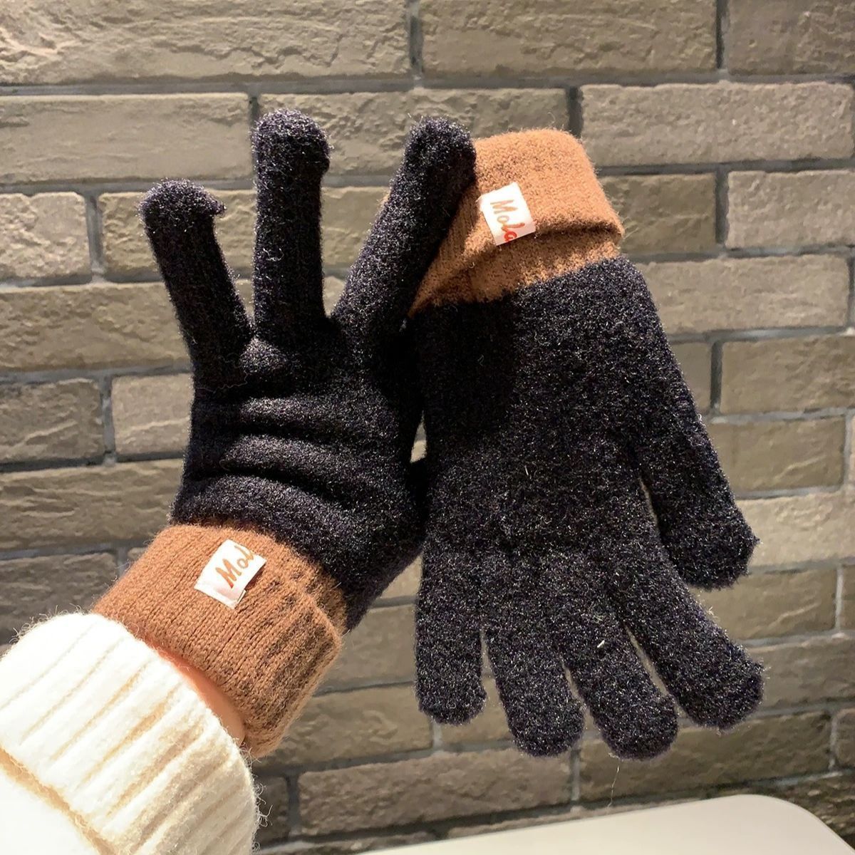 Knit Gloves Black V1221-KNIT-GLOVES-BLACK