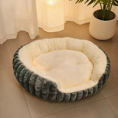 Pet owners are searching: Winter thick rabbit fur pet bed, ultimate cold-proof warmth solution(brown NO:M) V1232-MW003