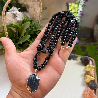 Vintage Double-Layer Hand-Strung Turquoise Necklace, Bohemian-Style Crackle Pendant for Protection and V1232-SCHSSXL001