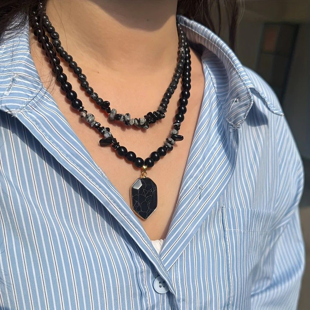 Vintage Double-Layer Hand-Strung Turquoise Necklace, Bohemian-Style Crackle Pendant for Protection and V1232-SCHSSXL001