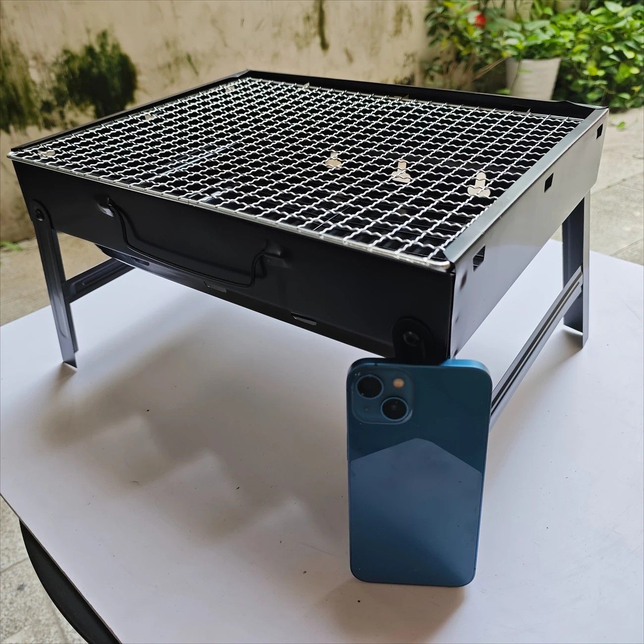 Weekend Essential Portable Foldable BBQ Grill Home & Camping Heavy Duty Steel No Assembly Required(Grand V1232-SKVDHG002