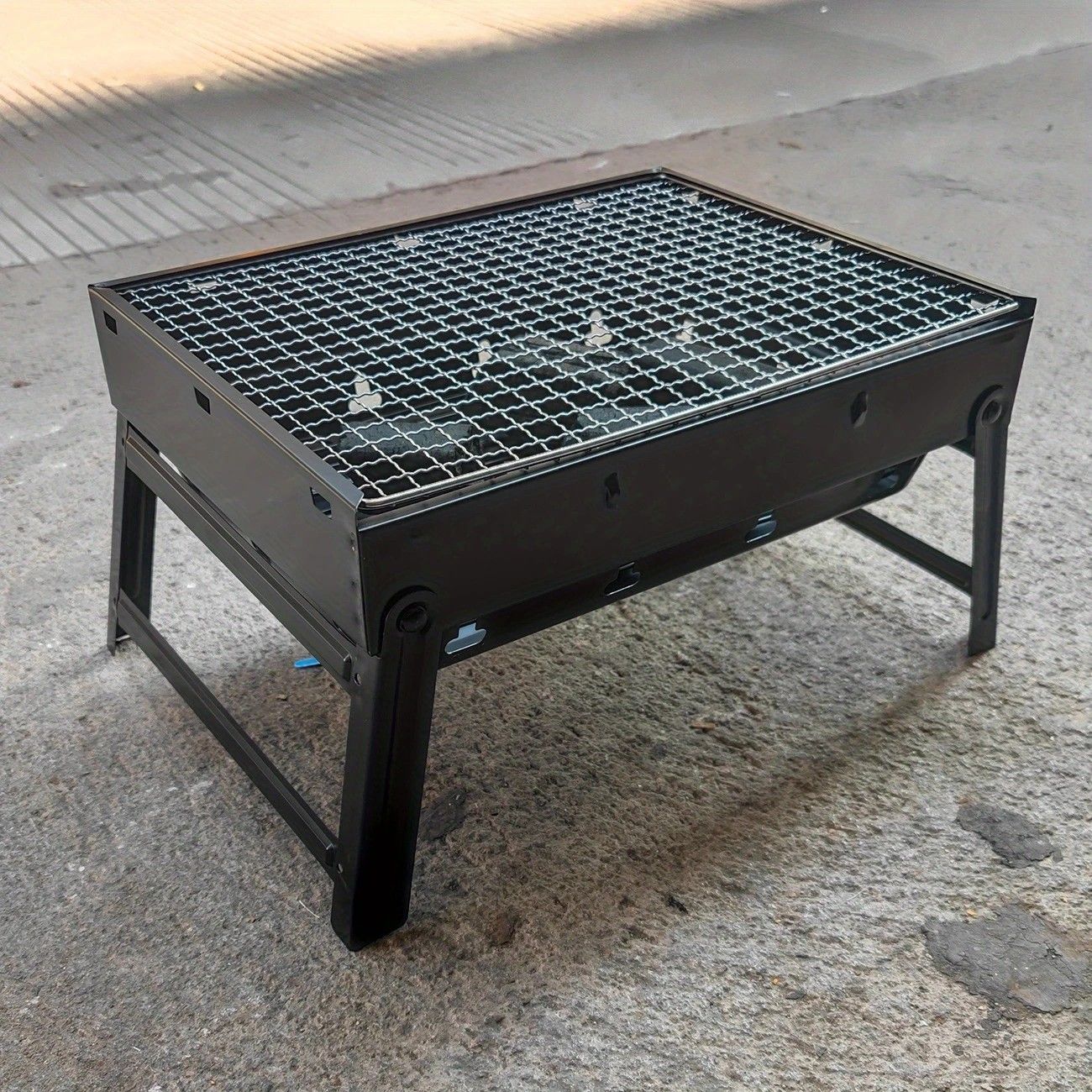 Weekend Essential Portable Foldable BBQ Grill Home & Camping Heavy Duty Steel No Assembly V1232-SKVXHG001