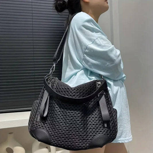 Women's fashionable mesh-paneled crossbody bag, large-capacity lightweight mesh travel vacation sports bag. V1232-WMXKB001
