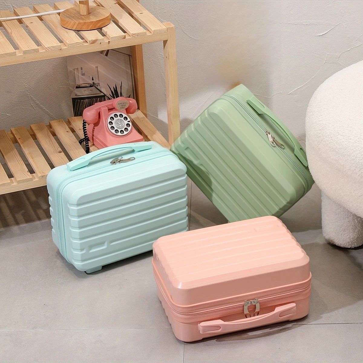 14 Inch Mini Makeup Case, Lightweight Cosmetic Travel Bag with Shoulder Strap & Zipper Closure(WHITE) V1232-XSSNB004