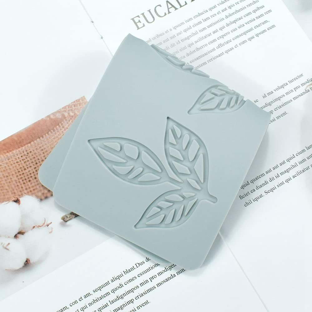 Baking Molds (3-Piece Set) - Silicone Baking Molds - Three Different Shapes - Maple Leaf, Clover, and V1237-NKKS00045