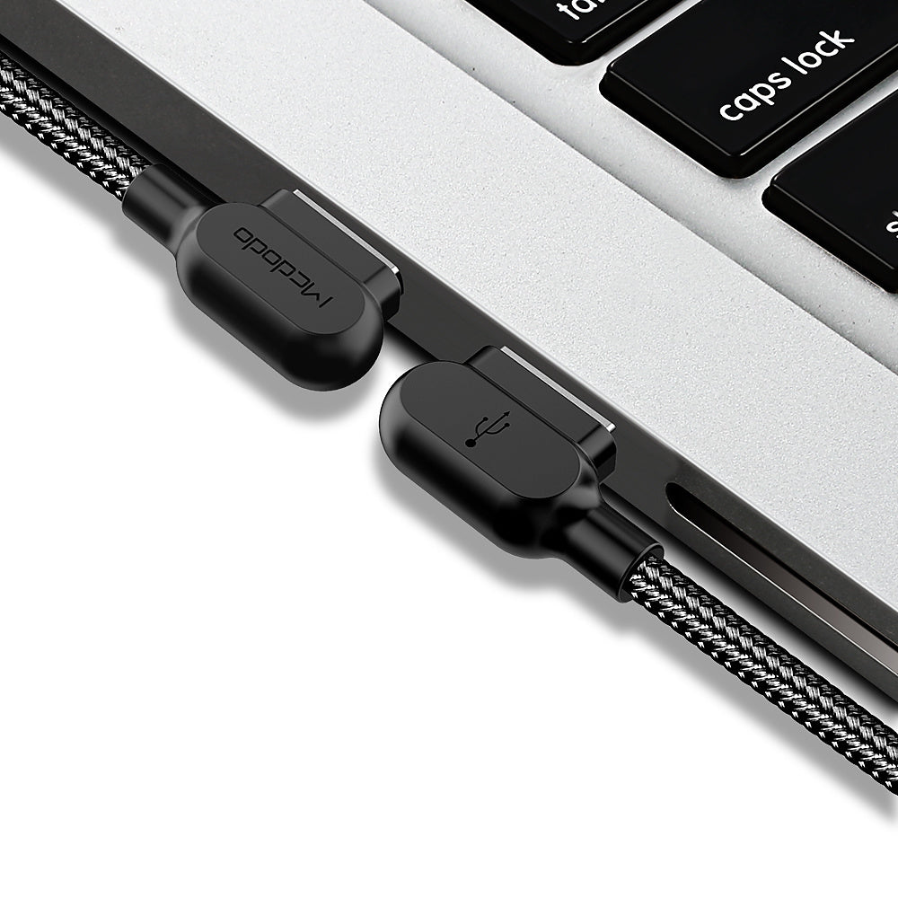 McDodo CA-4673 Angled Lightning cable, LED, 2A, 1.8m, black_max 20 V1237-ZY-203-4251