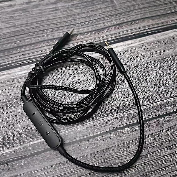 USB-C to 2.5mm Male Cable for QC25/QC35/QC35II/QC45 Headphones with Microphone V1237-ZY-203-4354