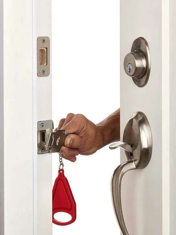 Portable Door Lock with Increased Security, MultiColor V1237-ZY-506-0300