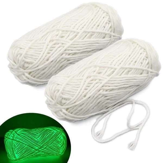 Luminous yarn for knitting and crocheting, White V1237-ZY-506-0735