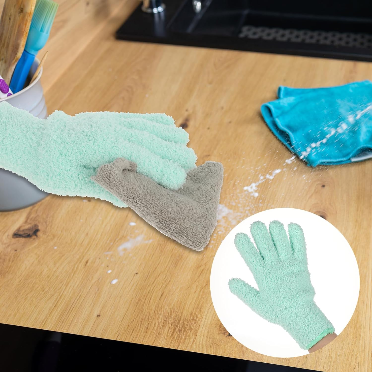 2 PCS Dusting Gloves for House Cleaning, Microfiber Coral Fleece Cleaning Mittens Reusable Washable Household V1258-DP02-A-2428