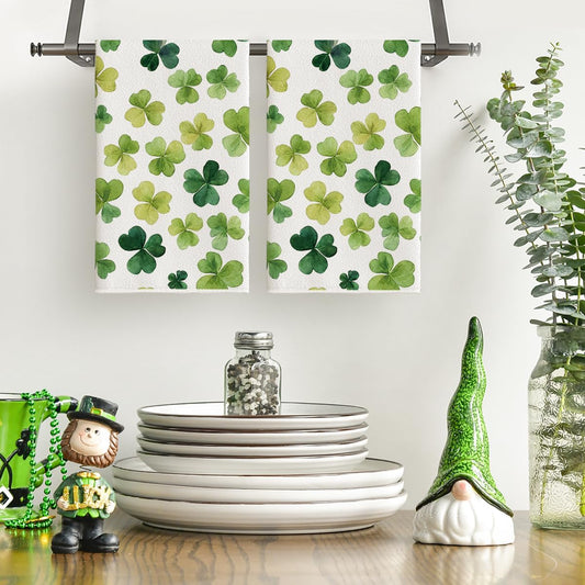 Beige Shamrocks St. Patrick's Day Kitchen Towels Dish Towels, 18x26 Inch Seasonal Spring Decoration Hand V1258-DP02-B-1661