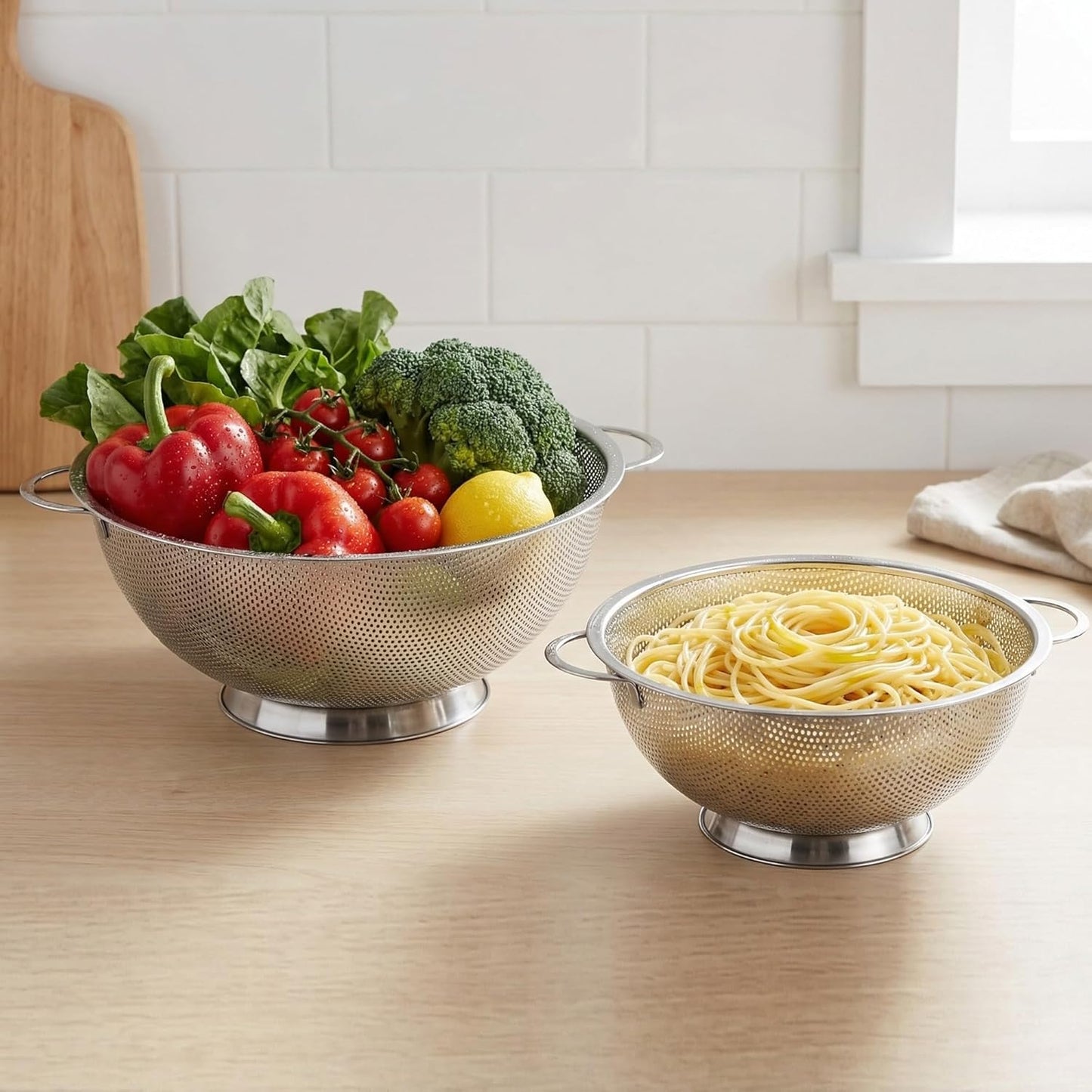 Colander Stainless Steel 3-Quart, Strainer for Kitchen Food, Dishwasher Safe V1258-DP02-B-1826