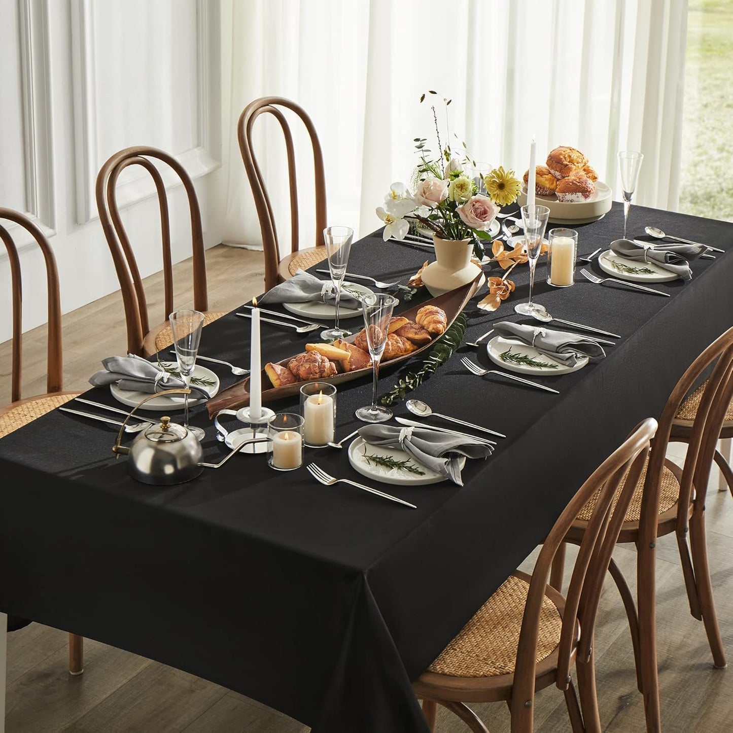 Table Cloth 60x102 Inch Black Tablecloth for 6 Foot Table Washable Polyester Rectangle Tablecloth for Buffet V1258-DP02-B-1860