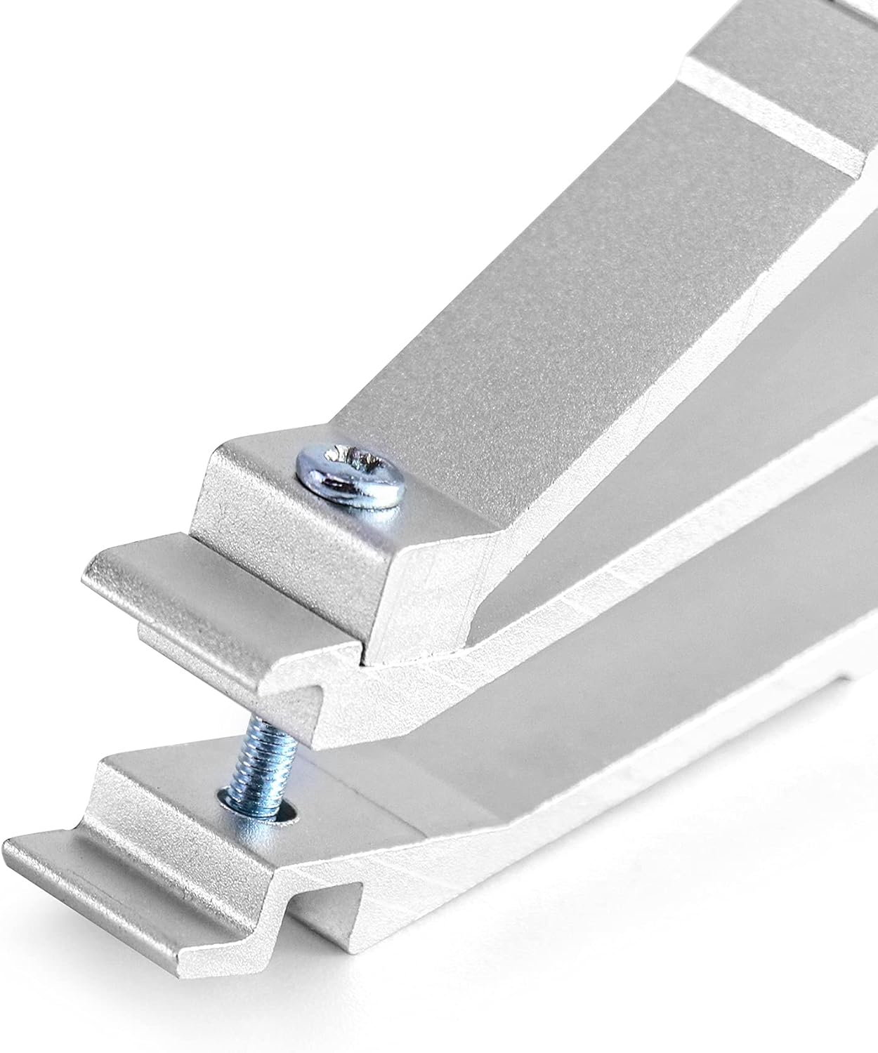 Cage Nut Insertion/Removal Tool for Installing or Removing Cage Nuts in 19 Inch / 10 Inch Server Room Rack V1258-DP02-B-4179