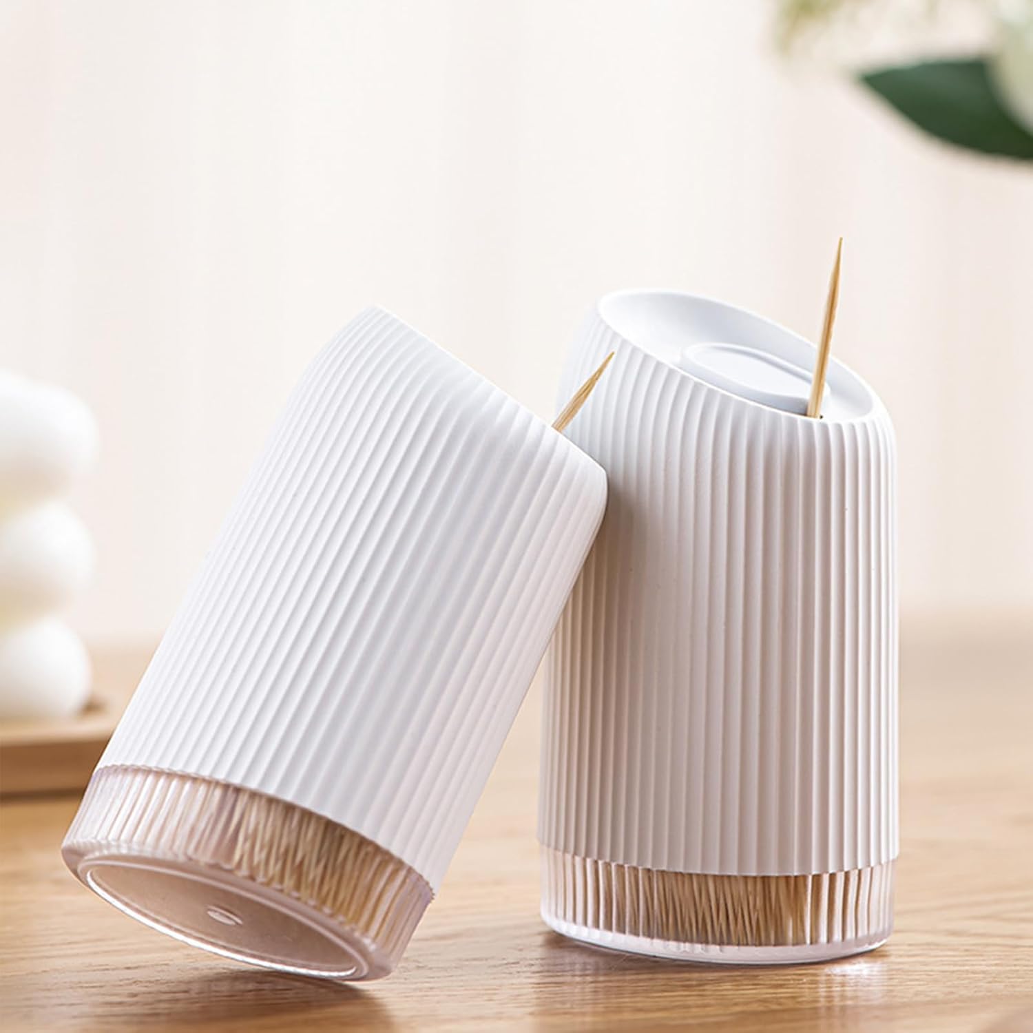 Portable Floss Dispenser White 1 Piece V1258-DP02-BOL-127