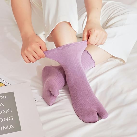 3 Pairs Women's Split Toe Slipper Socks Purple V1258-DP02-BOL-162