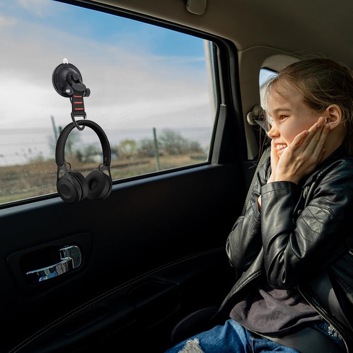 Strong Suction Hooks 4 Pack for Caravans Boats Window Glass - Heavy Duty Mounting Hooks with Fasteners - V1258-DP02-BOL-305