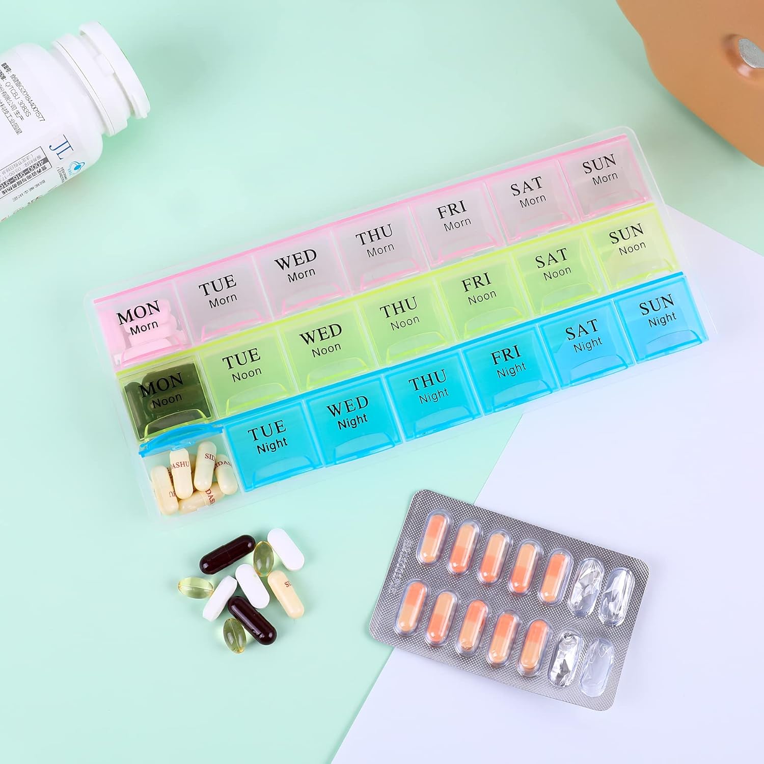 7 Day Pill Organizer 3 Compartments AM PM Evening 21 Slot Weekly Medication Storage Box V1258-DP02-BOL-4