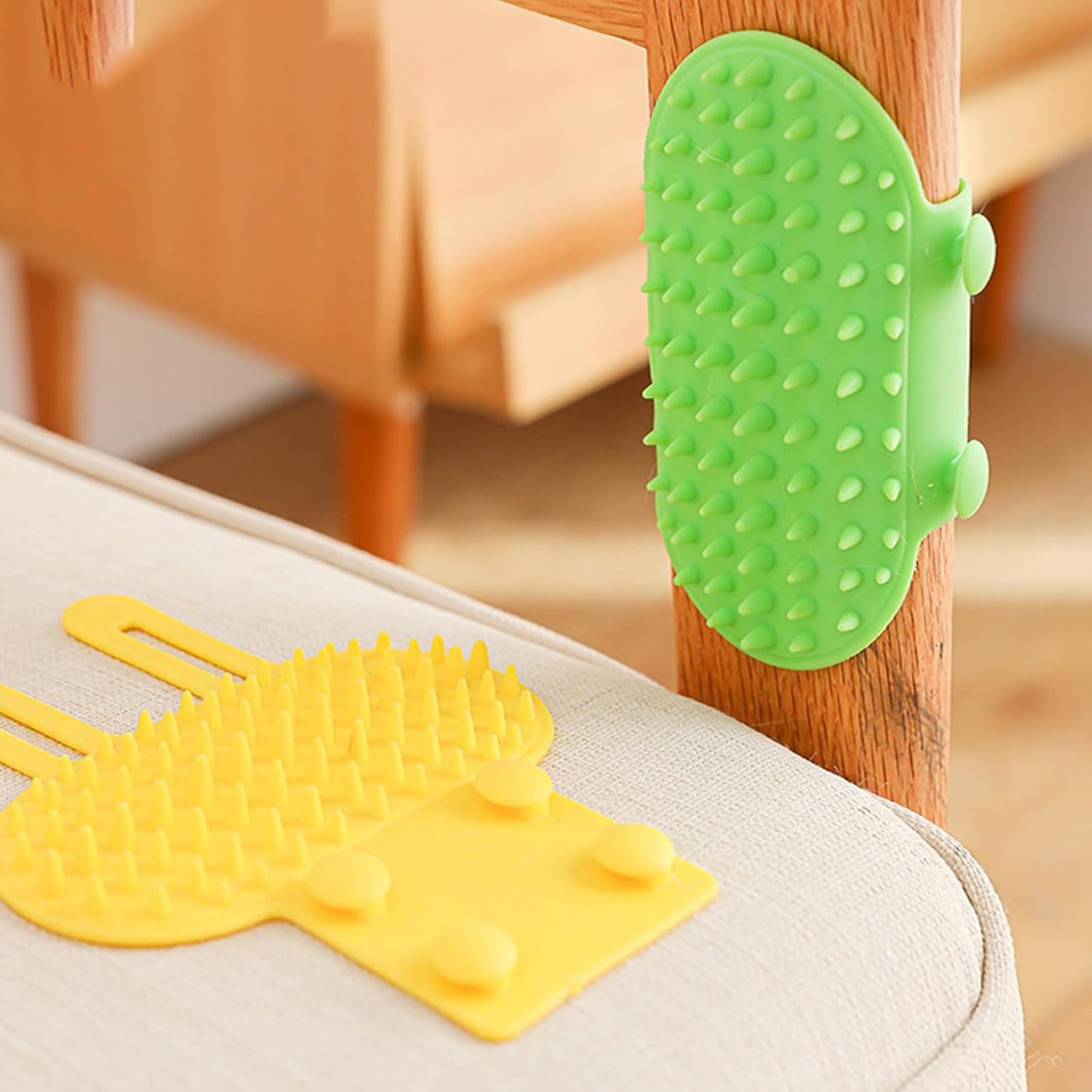 3 Pack Adjustable Silicone Massage Cat Grooming Brush Self-Cleaning Corner Wall Mounted Cat Scratching Comb V1258-DP02-BOL-65