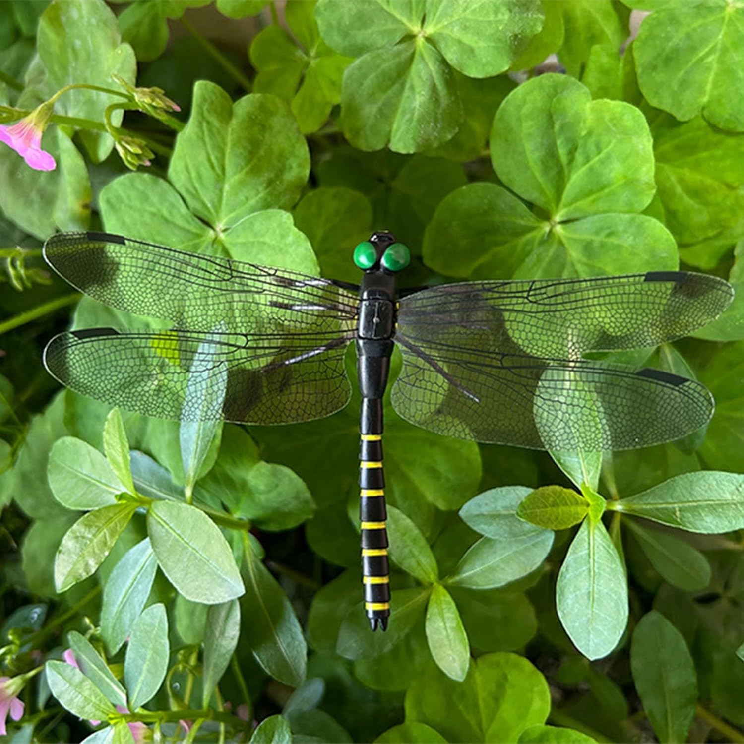 20 Pcs Dragon Fly Clips for Bugs Repellent, 3D Artificial Dragonfly Hat Clip, Dragonfly Garden Decor (20, V1258-DP02-C-1360