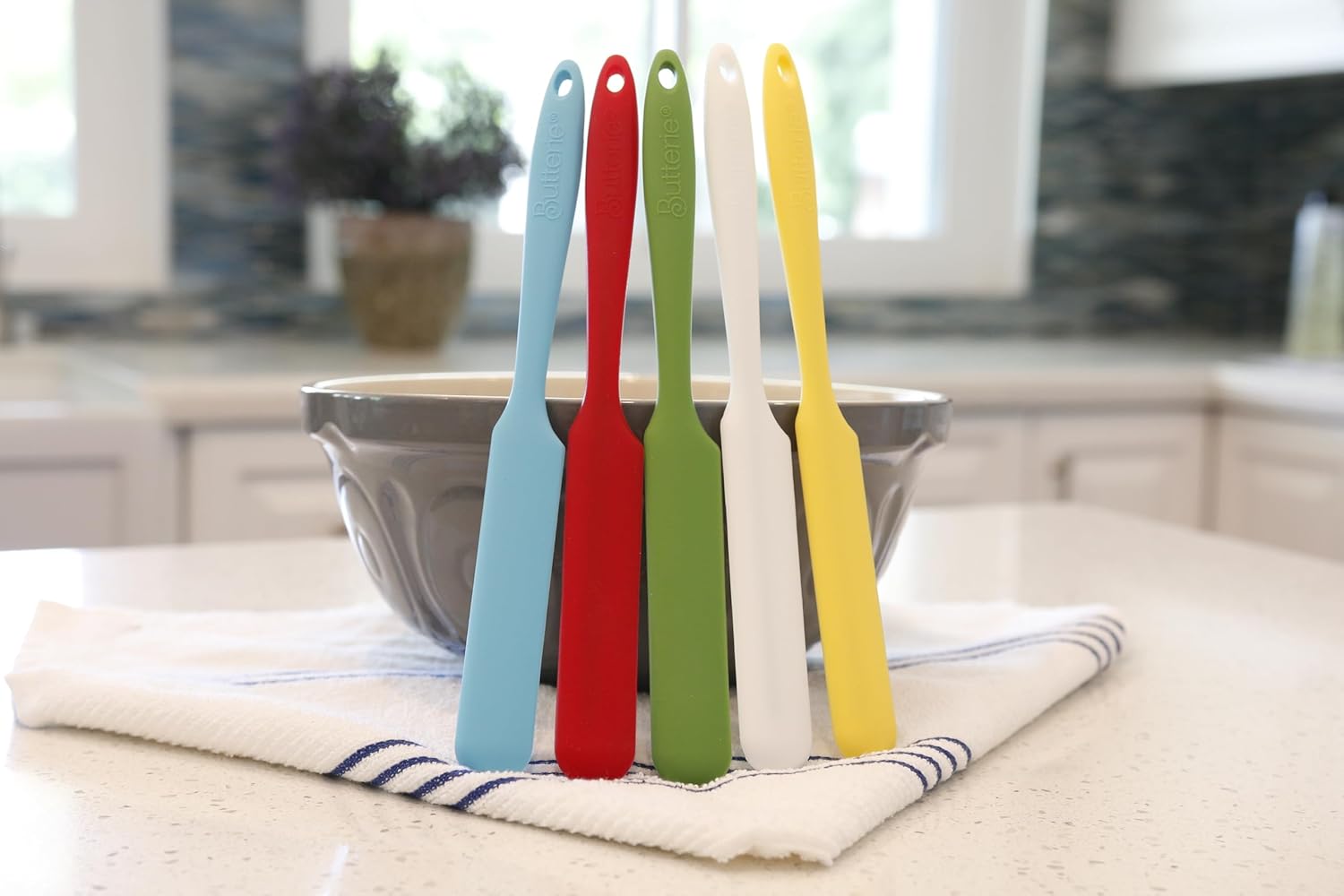 Small Silicone Spatula - 9.5 Inch Non Stick Spatula - Heat Resistant Jar Scraper - BPA Free & Dishwasher Safe V1258-DP02-E-301