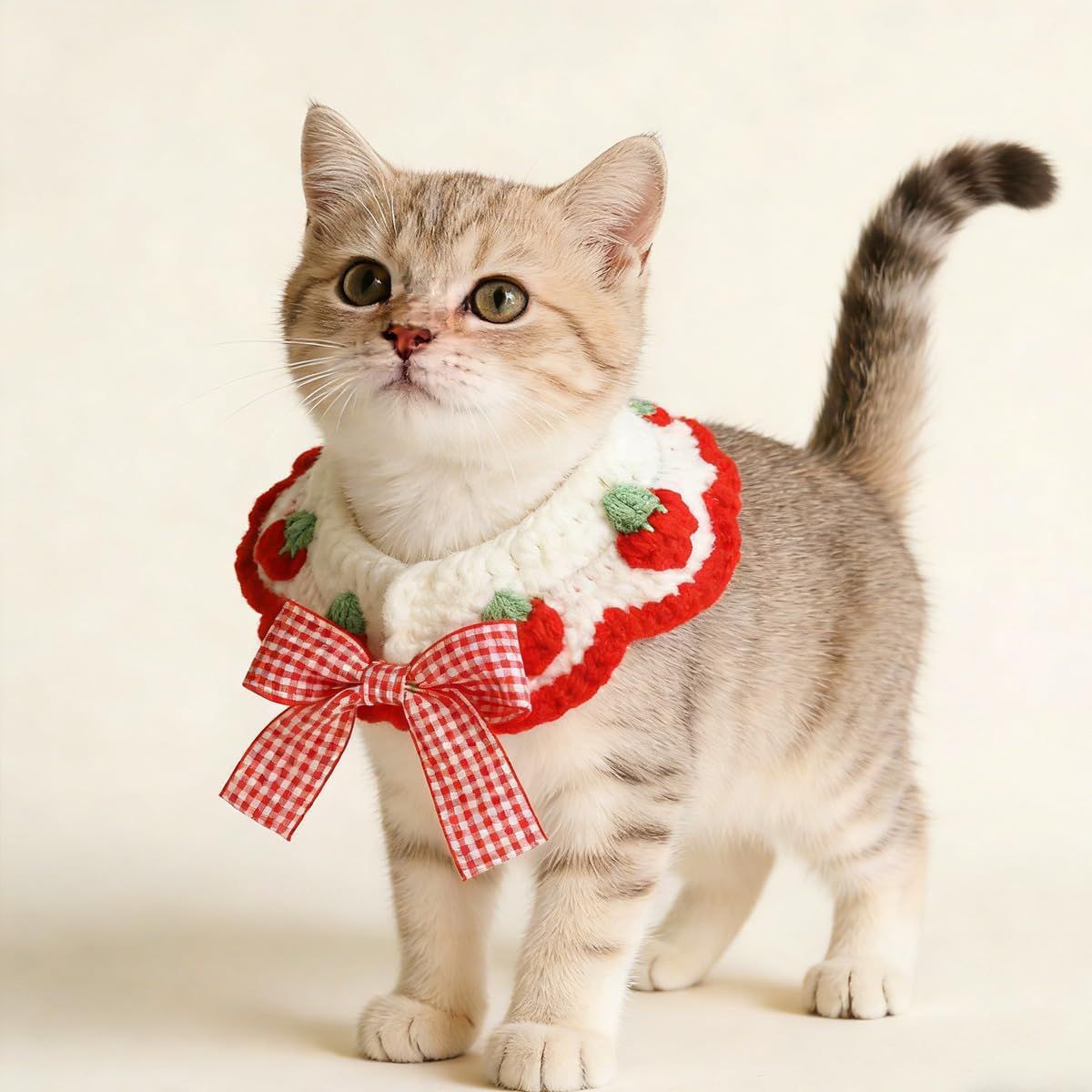 2 Pcs Cat Knitted Collar Cute Strawberry Pattern Scarf Adjustable Kitten Bib Bow with Soft Ruffled Edges Pet V1258-DP02-E-660