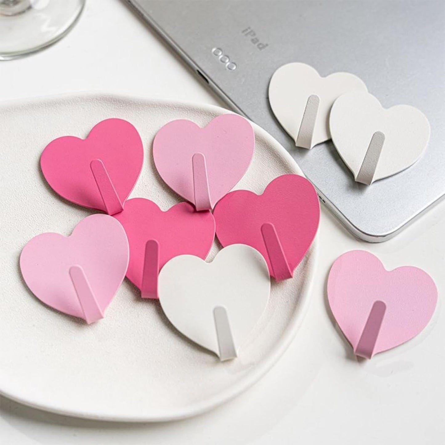 9 Pcs Heart Shaped Adhesive Wall Hooks, Cute Decorative Pink and White Self-Adhesive Hooks for Home Office V1258-DP02-E-678