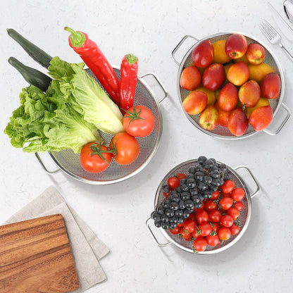 Colander for Kitchen, 3QT, Stainless Steel Colander Strainer with Handle for Fruits Vegetables Cooking Food, V1258-DP02-WO-1061
