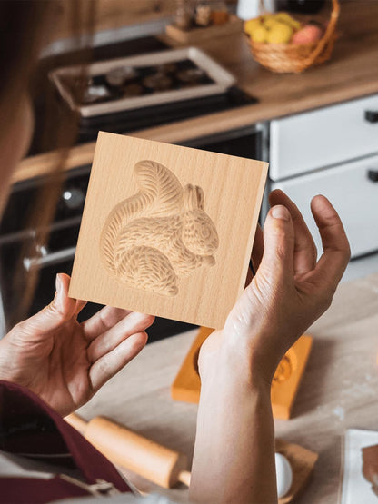 3D wooden cookie cutters for Halloween, Thanksgiving, Christmas, Easter, plunger cutters, squirrel V1259-DP01-A-1696