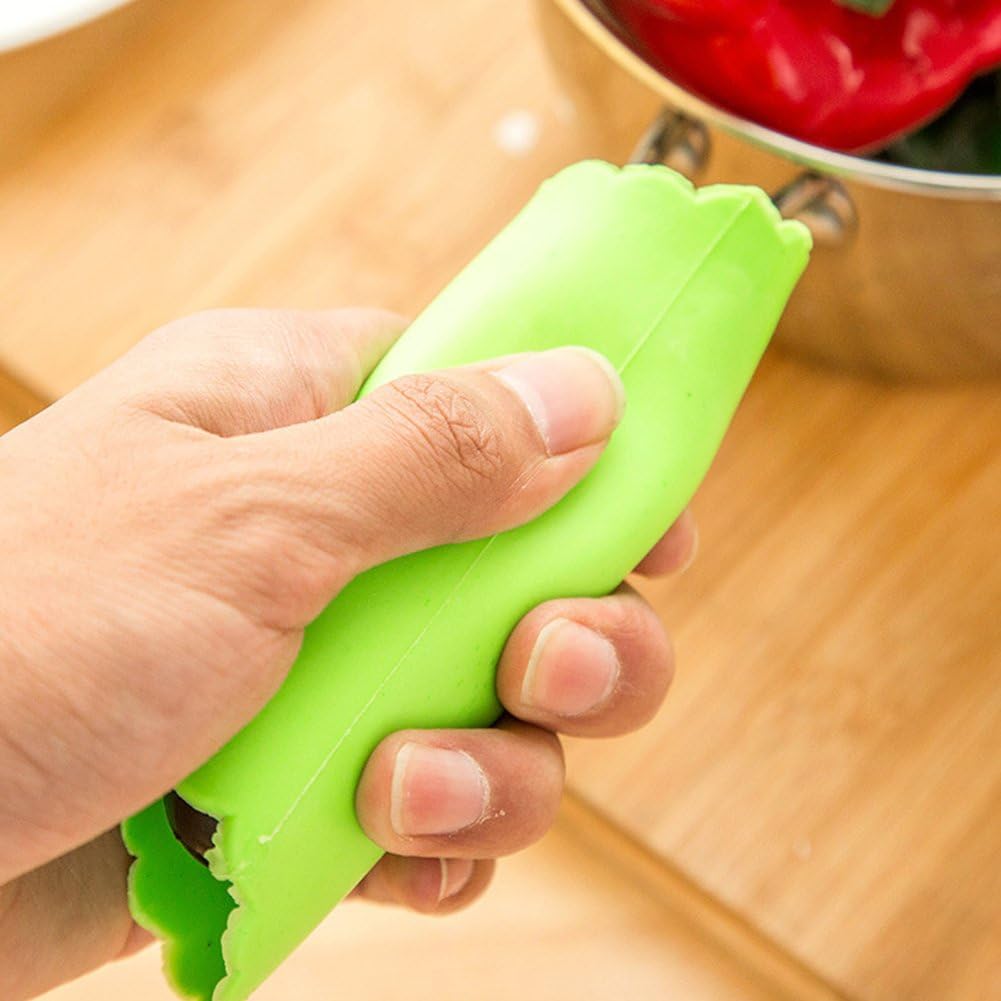 Garlic Peeler, Silicone Garlic Roller Peeling Tube Tool for Useful Kitchen Tools, 3PCS Random Color V1259-DP01-A-2014