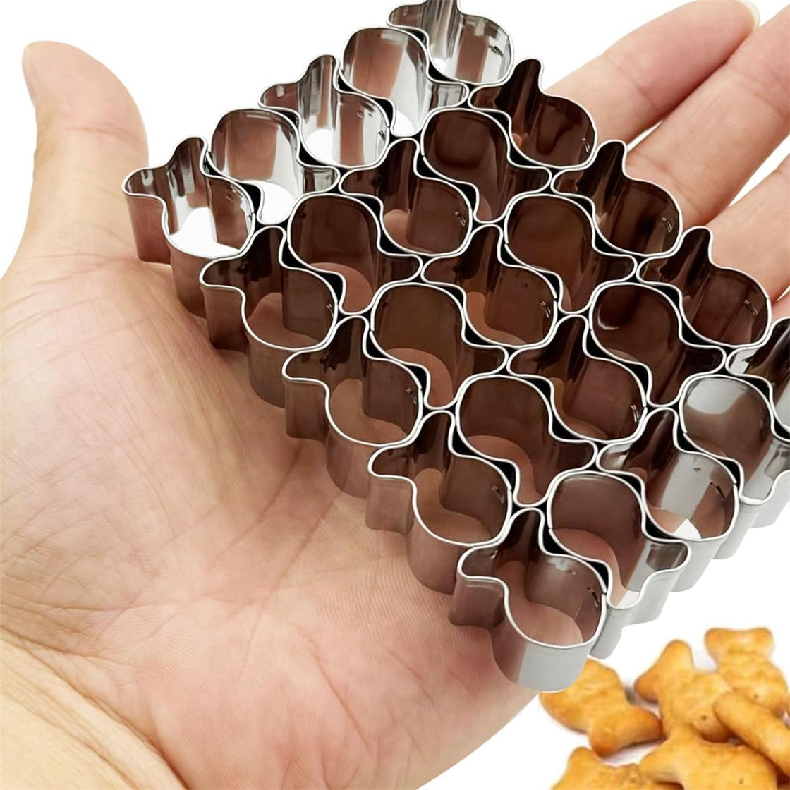Gold Fish Cracker Cutter - 25 Cavity Fish Shaped Cookie Cutter - Stainless Steel - Silver - 1 Piece V1259-DP01-A-2443