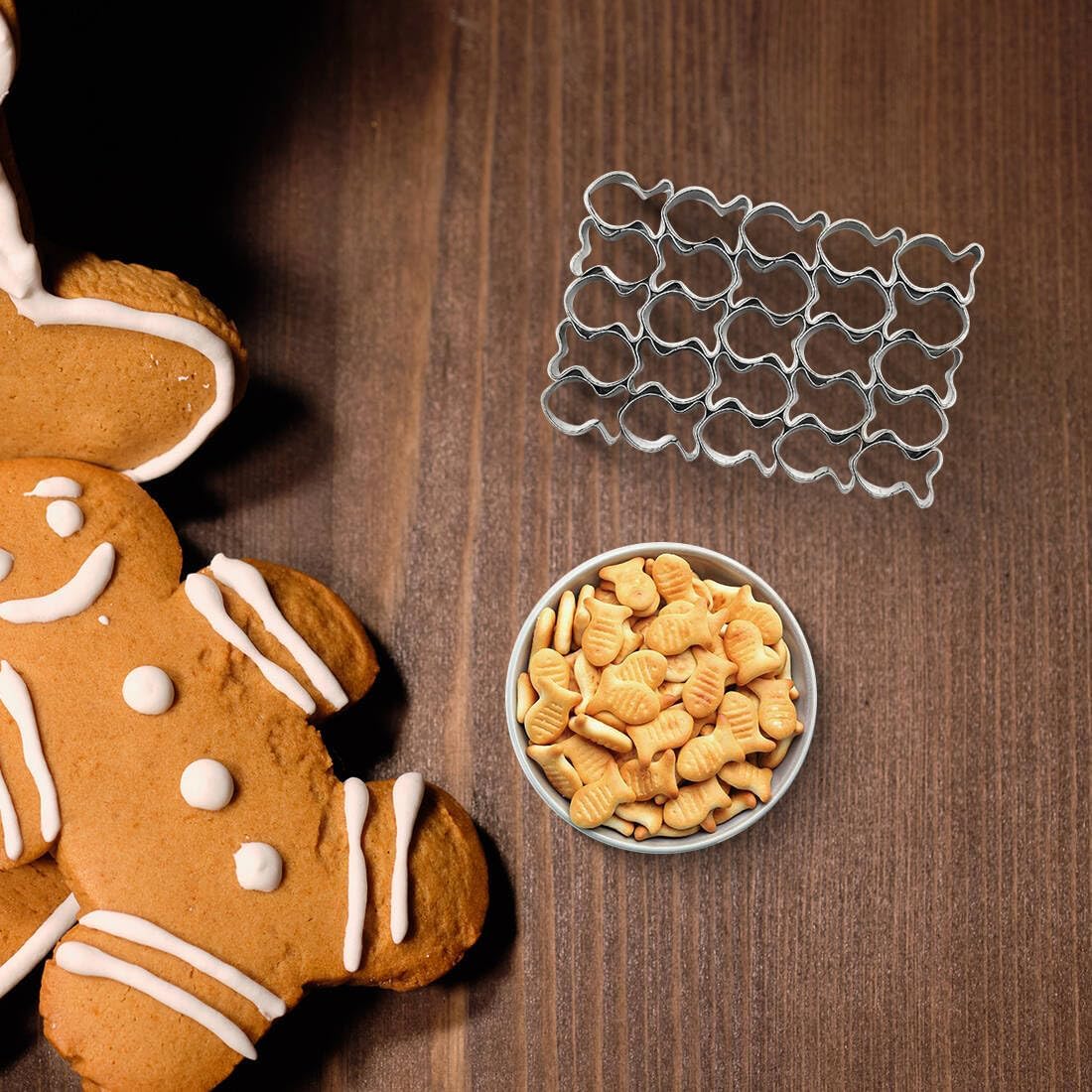 Gold Fish Cracker Cutter - 25 Cavity Fish Shaped Cookie Cutter - Stainless Steel - Silver - 1 Piece V1259-DP01-A-2443