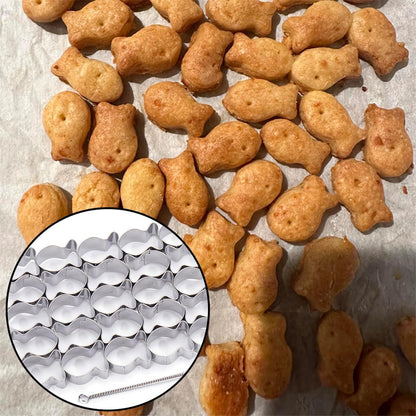 Gold Fish Cracker Cutter - 25 Cavity Fish Shaped Cookie Cutter - Stainless Steel - Silver - 1 Piece V1259-DP01-A-2443