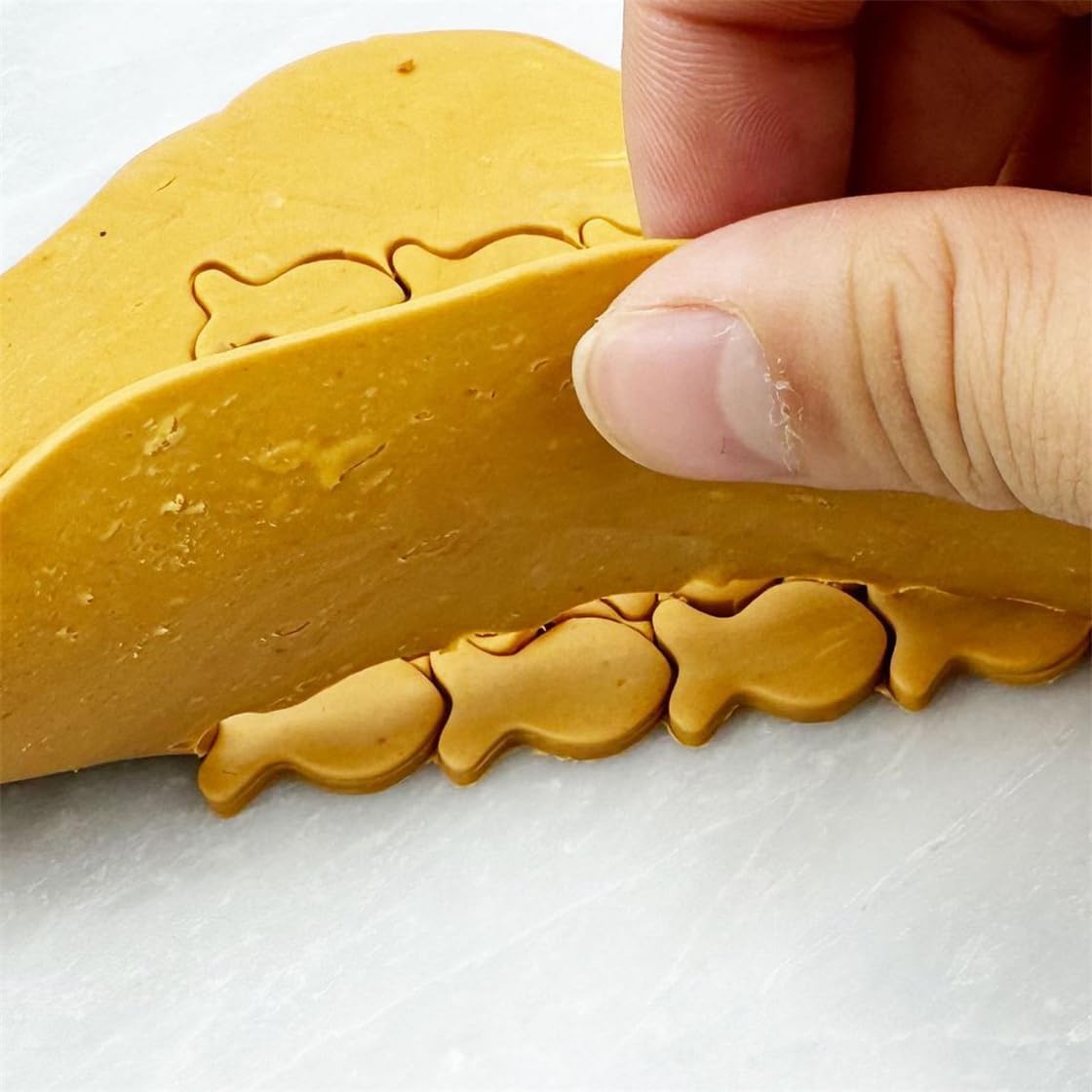 Gold Fish Cracker Cutter - 25 Cavity Fish Shaped Cookie Cutter - Stainless Steel - Silver - 1 Piece V1259-DP01-A-2443
