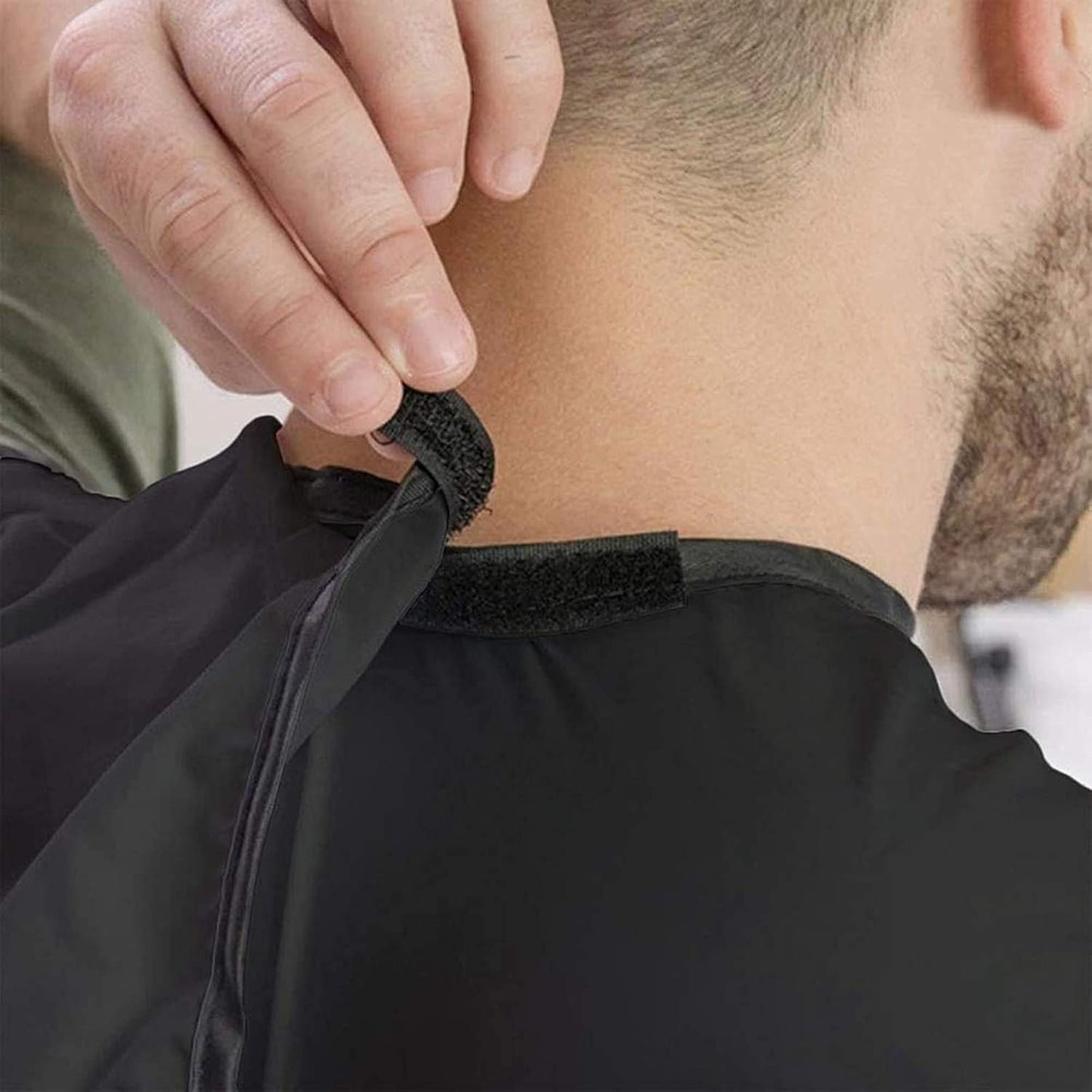 Polyester Fiber Beard Apron with Suction Cups and Storage Pouch, White or Black Option V1259-DP01-A-2814