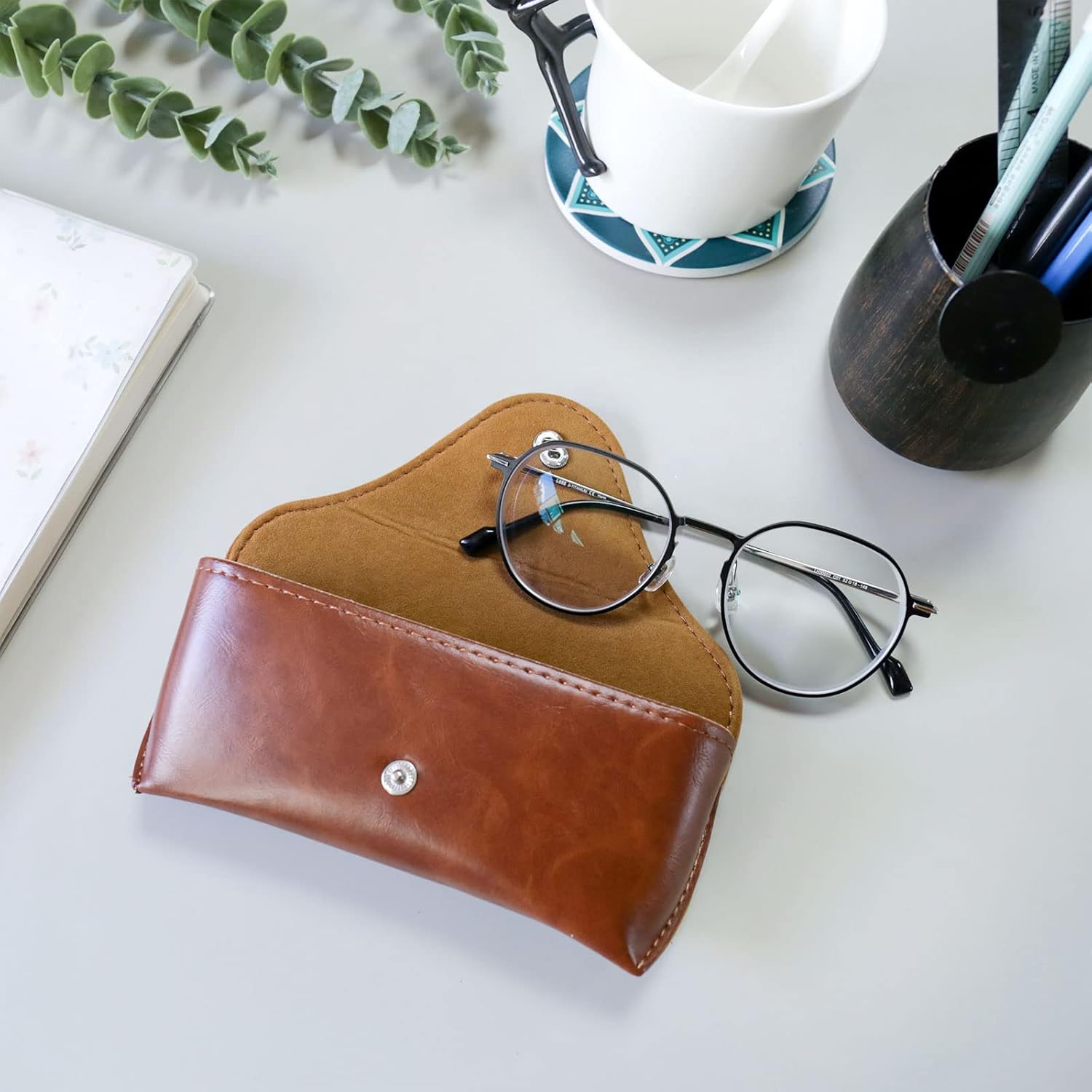 Portable PU Leather Sunglasses Pouch Soft Eye Glasses Carry Case for Women Men V1259-DP01-A-2953