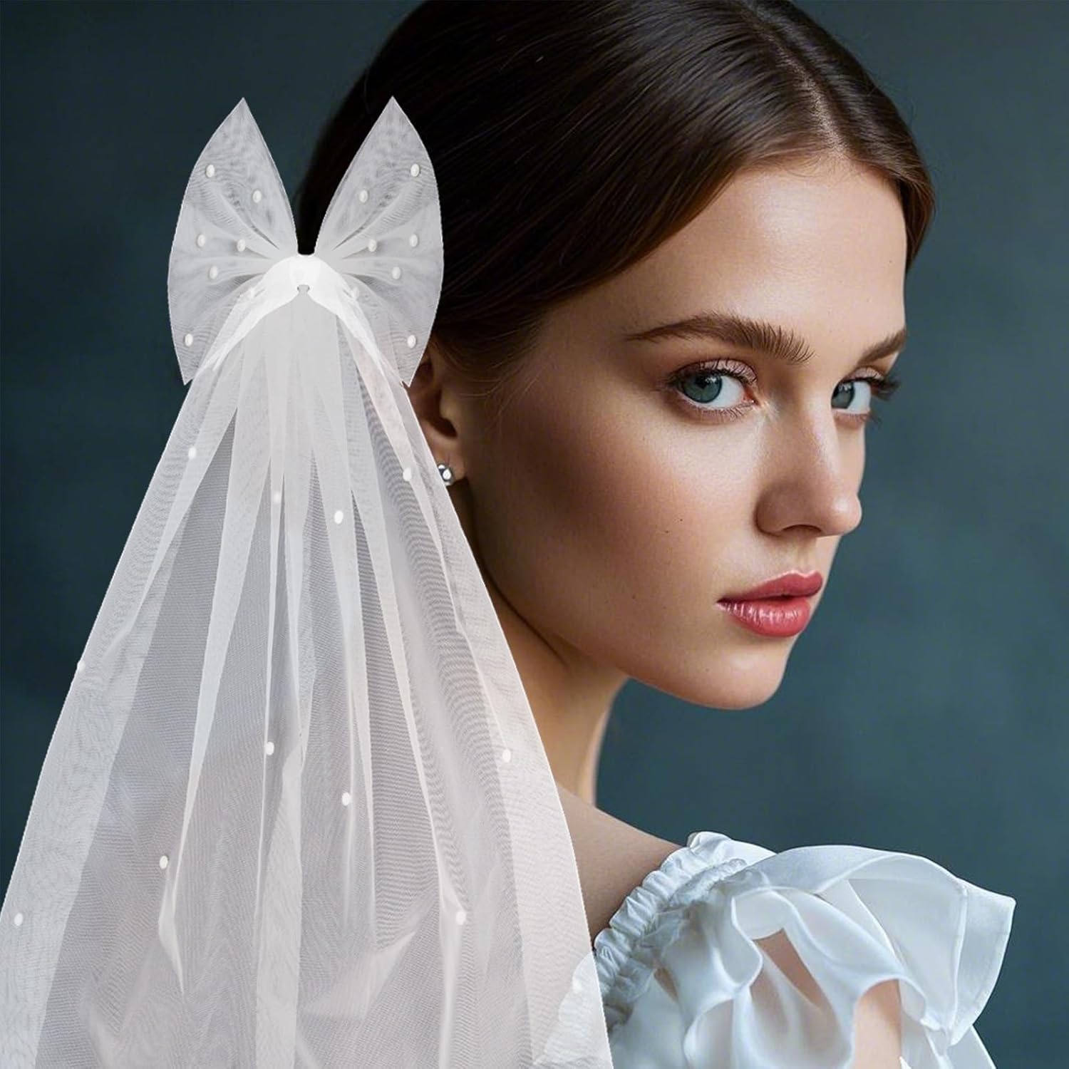 Bride Accessories Hair Bow Pearl Wedding Veil with Barrette Bachelorette Party V1259-DP01-A-2965